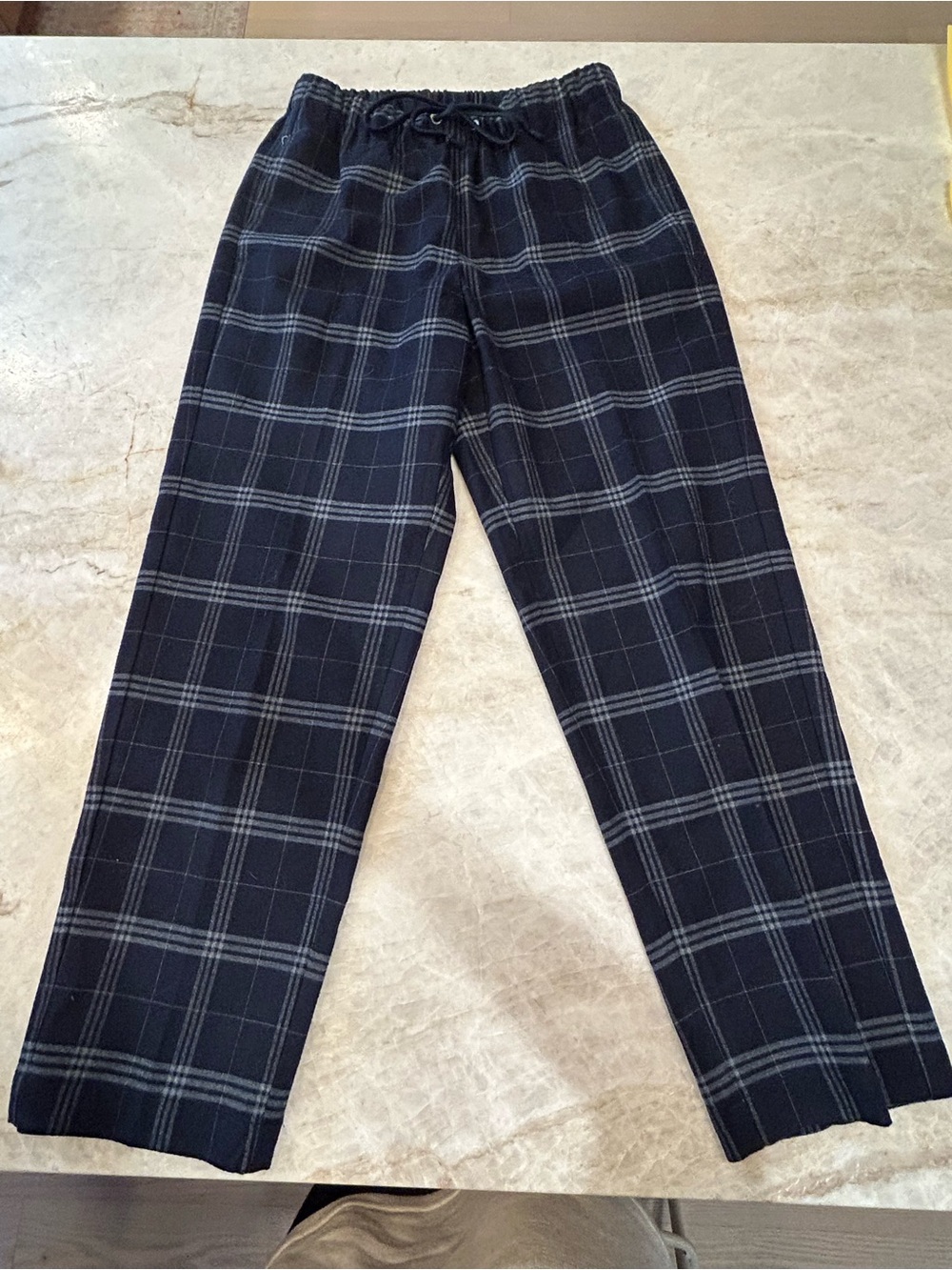 The Group Babaton Aritzia Pants XS. Plaid